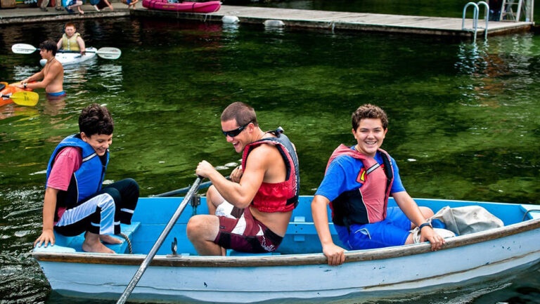 How to Select the Right Summer Camp for Your Boy