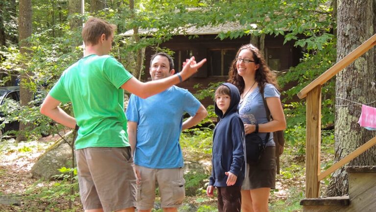 7 Things Parents Should Know Before Sending Their Son to Summer Camp